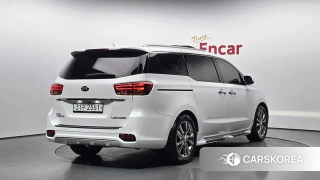 Kia The New Carnival id 4356688 из Кореи 12