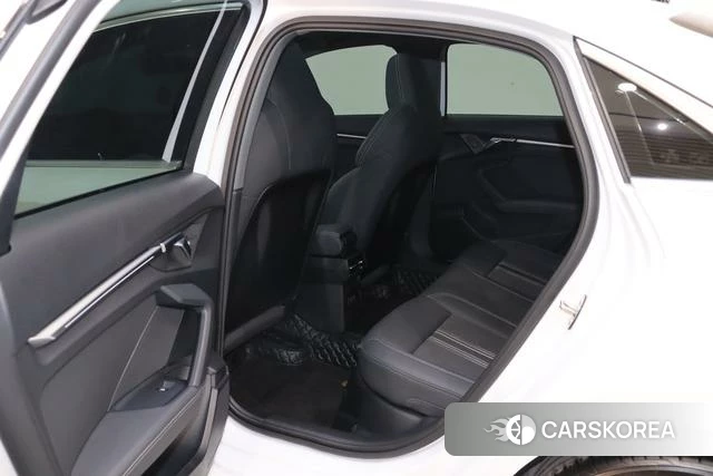 Audi A3 id 4257579 из Китая 12