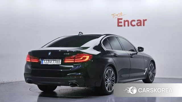 BMW 5 Series (G30) id 4324795 из Кореи 12
