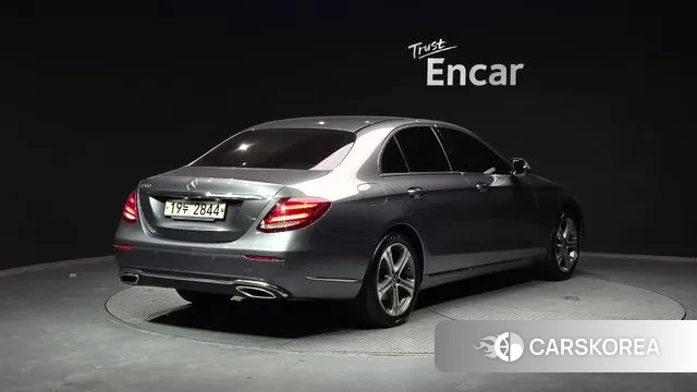 Mercedes-Benz E-Class W213 id 3766588 из Кореи 12