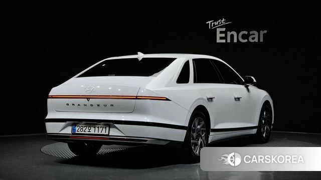 Hyundai Grandeur Hybrid (GN7) id 4921002 из Кореи 12