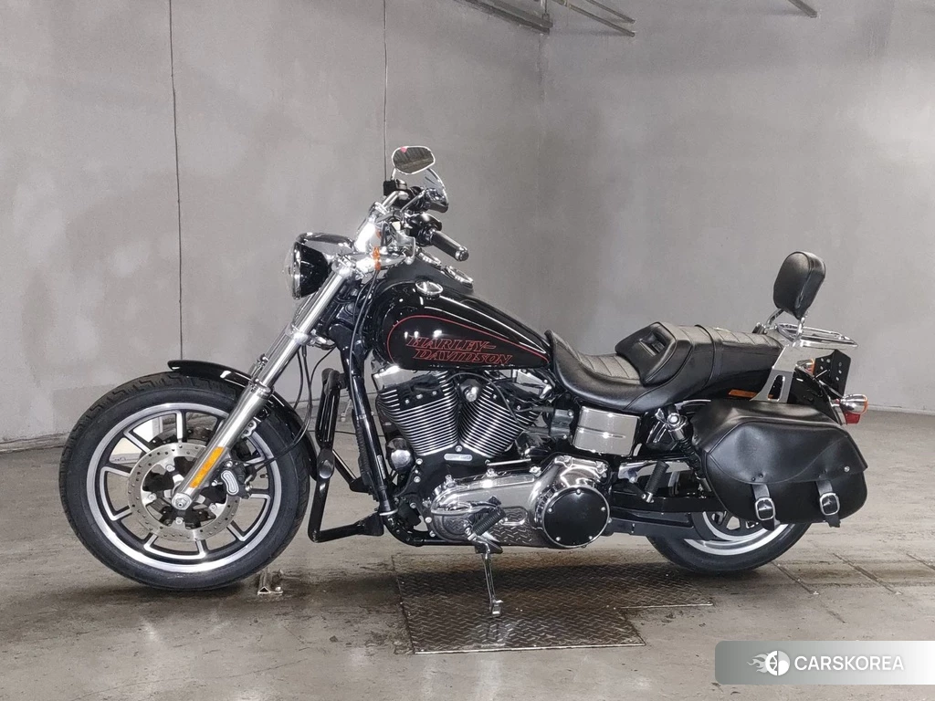 Проданный Harley-Davidson Dyna Low Rider FXDL1580 2015 из Японии, фото 2
