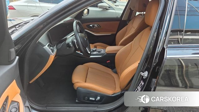 BMW 3 Series (G20) 2022 Черный из Кореи, фото 2