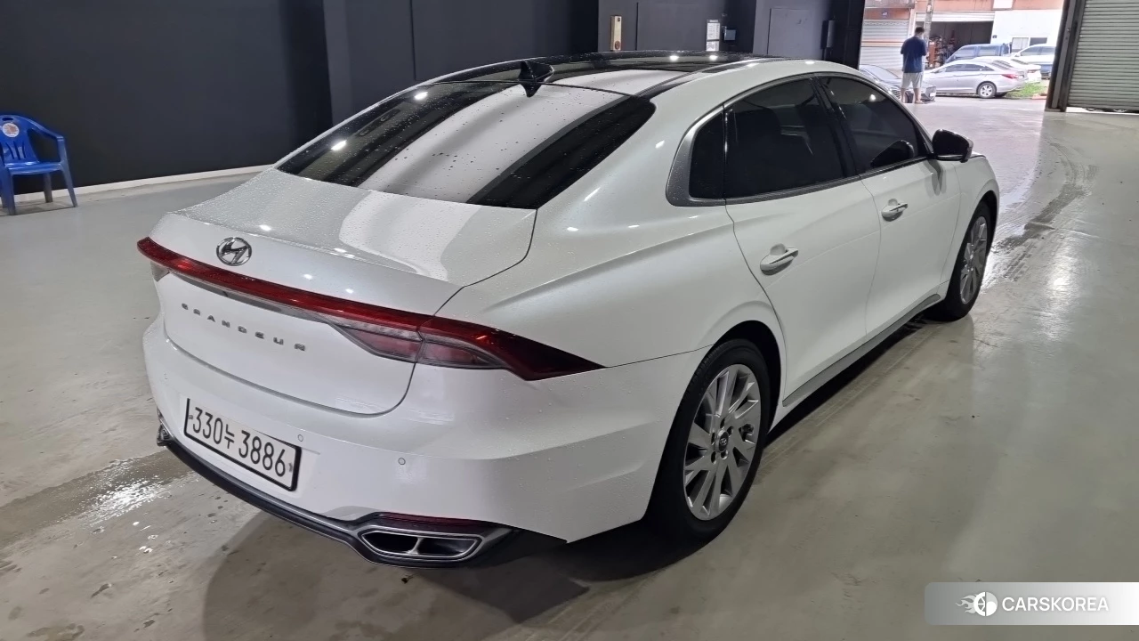 Hyundai The New Grandeur IG Hybrid id 4842639 из Кореи 10