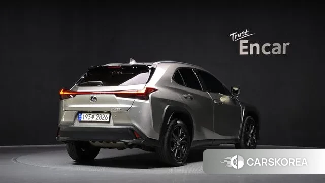 Lexus UX250h id 3366067 из Кореи 12
