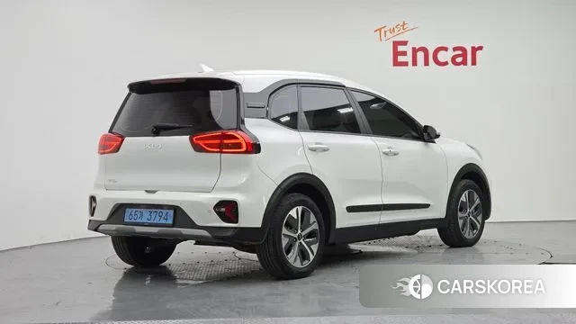 Kia Niro Plus id 3437745 из Кореи 12