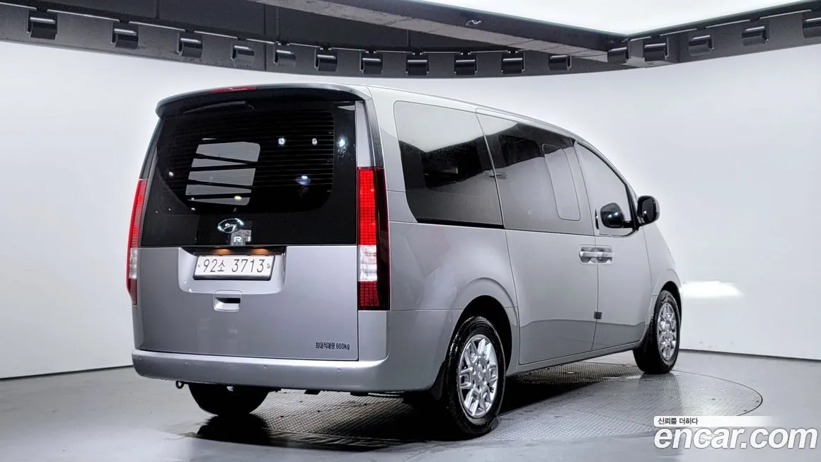 Hyundai Staria id 2041023 из Кореи 12