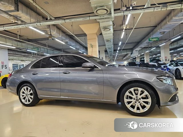 Mercedes-Benz E-Class W213 id 4390225 из Кореи 12