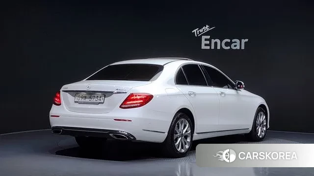 Mercedes-Benz E-Class W213 id 3557894 из Кореи 12