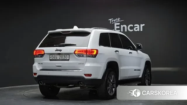 Jeep Grand Cherokee id 3622660 из Кореи 12
