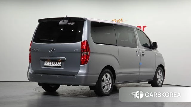 Hyundai The New Grand Starex id 4698723 из Кореи 12
