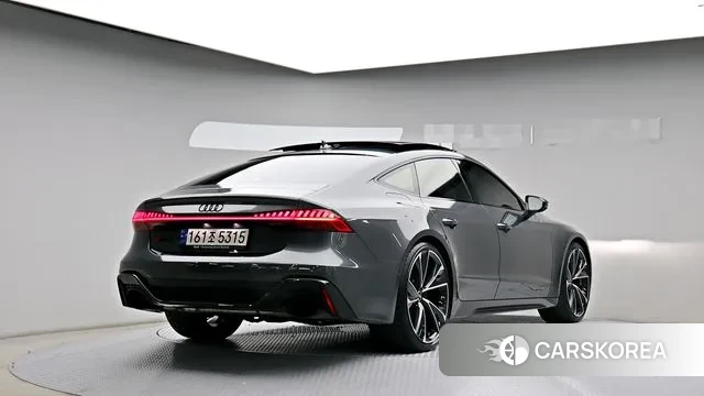 Audi RS7 (4K) id 3586286 из Кореи 12