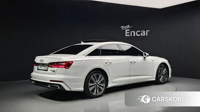 Audi A6 (C8) id 2998359 из Кореи 12