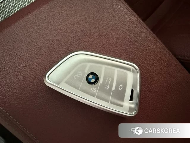 BMW 3 series id 4320828 из Китая 12