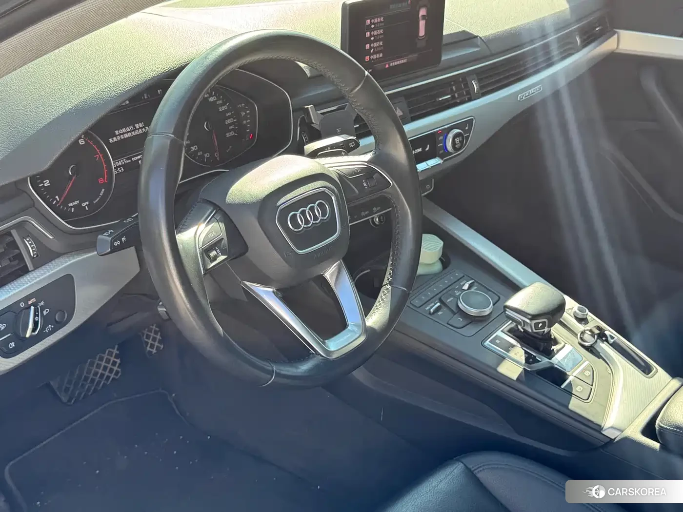 Audi A4L id 4607199 из Китая 9