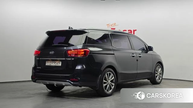 Kia The New Carnival id 3936888 из Кореи 12