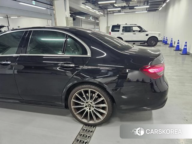 Mercedes-Benz E-Class W213 2022 Черный из Кореи, фото 4
