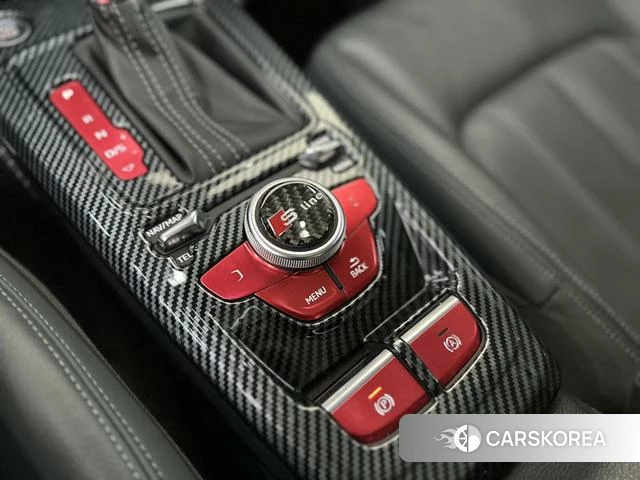 Audi Q2L id 4275414 из Китая 12