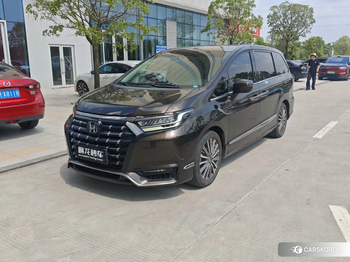 Honda Elysion 2021 Коричневый из Китая, фото 2