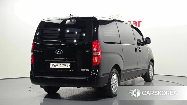 Hyundai The New Grand Starex id 3942152 из Кореи 12