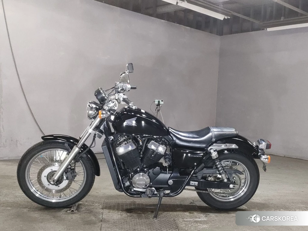 Проданный Honda VT400S 2011 из Японии, фото 2