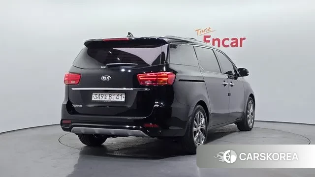 Kia The New Carnival id 3666474 из Кореи 12