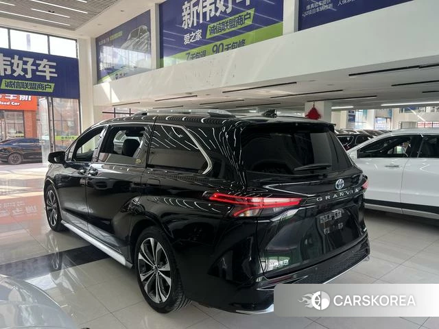 Toyota Grevia id 4257932 из Китая 12