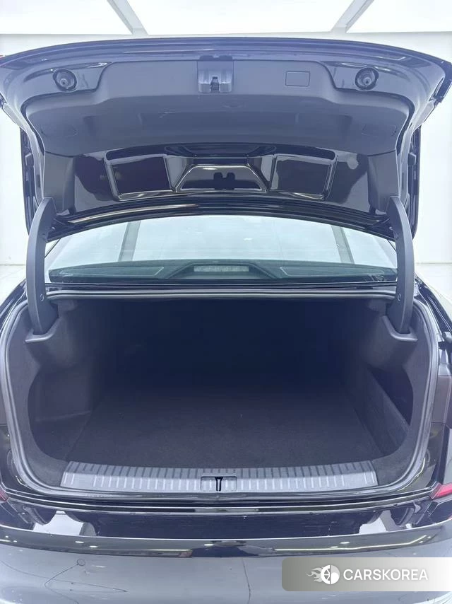 Volkswagen Passat id 4259134 из Китая 10