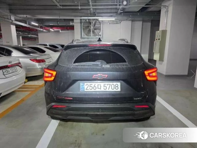 Chevrolet (GM Daewoo) Trax Crossover 2024 Черный из Кореи, фото 2