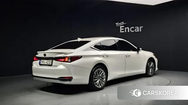 Lexus ES300h 7th generation id 3596137 из Кореи 12