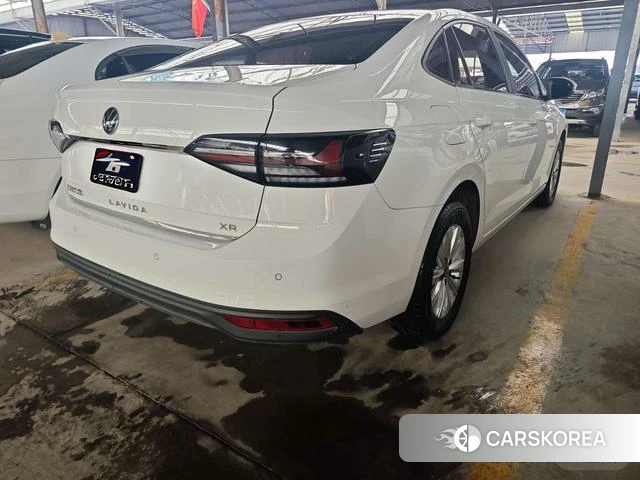 Volkswagen Lavida 2024 Белый из Китая, фото 2