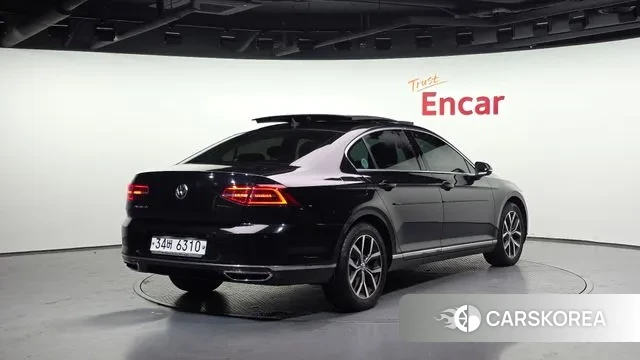 Volkswagen Passat GT (B8) id 3552831 из Кореи 12