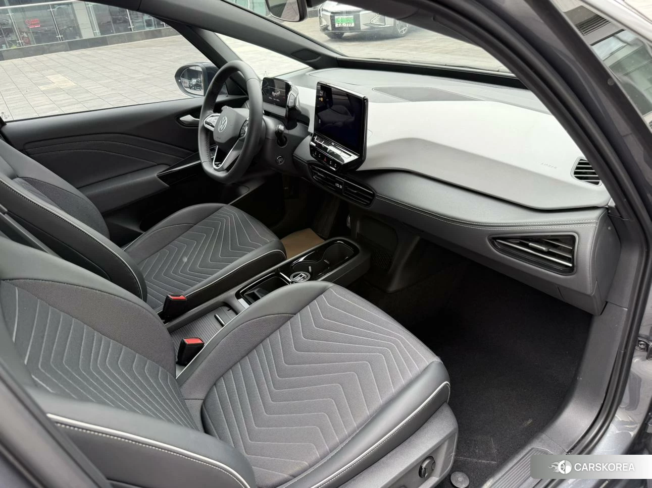 Volkswagen ID.3 2024 Темно-серый из Китая, фото 3