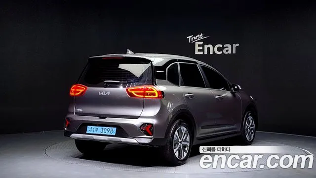 Kia Niro Plus id 2837380 из Кореи 12