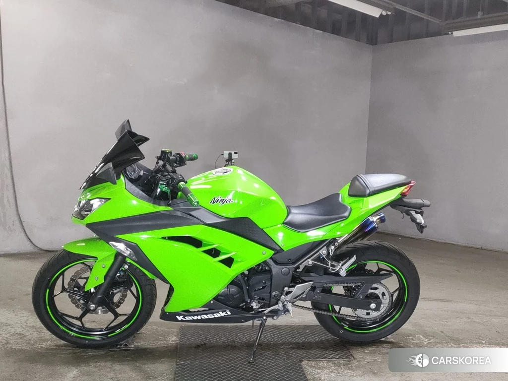 Проданный Kawasaki NINJA 250 2014 из Японии, фото 2