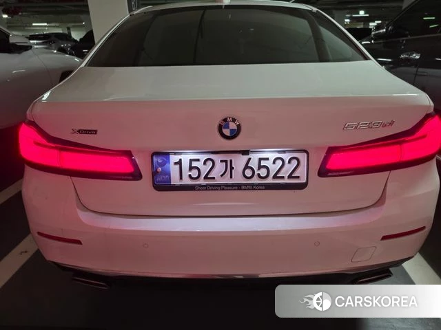 BMW 5 Series (G30) id 4774796 из Кореи 8
