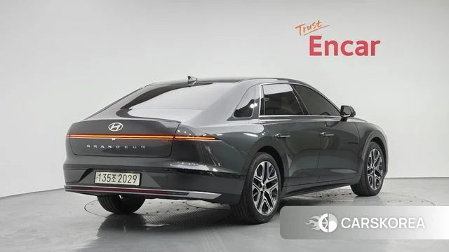 Hyundai Grandeur Hybrid (GN7) id 3896616 из Кореи 12