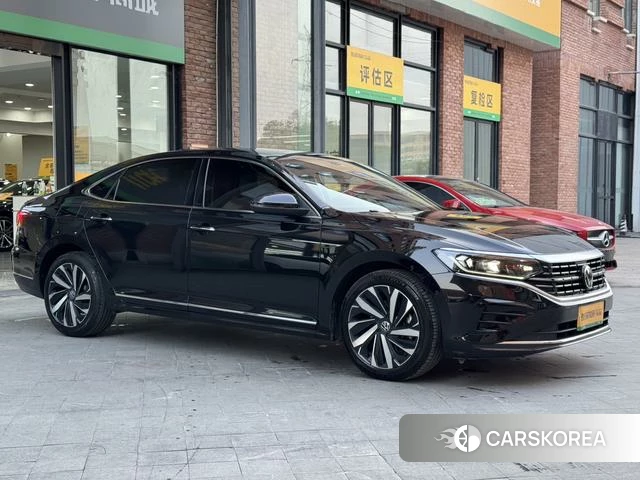 Volkswagen Passat id 4329054 из Китая 12