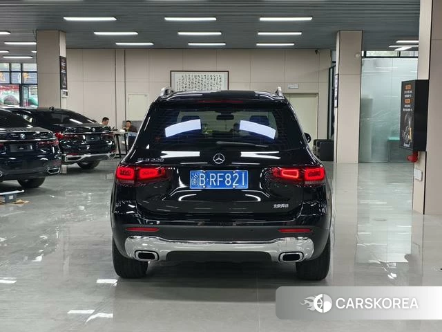 Mercedes-Benz GLB 2023 Черный из Китая, фото 3