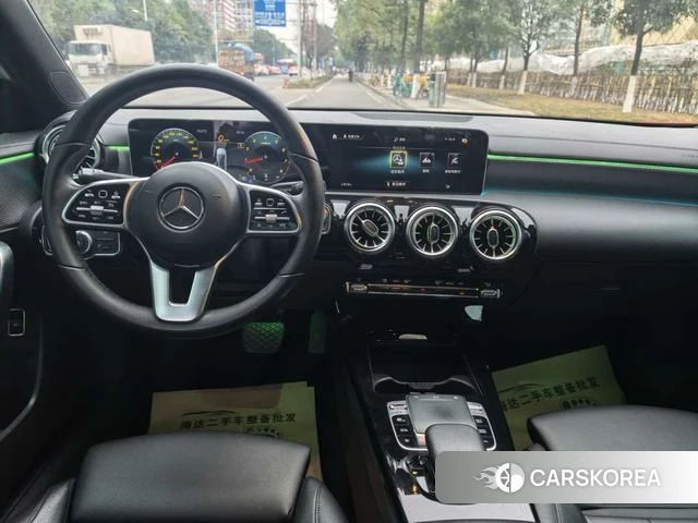 Mercedes-Benz Class A 2019 Белый из Китая, фото 3