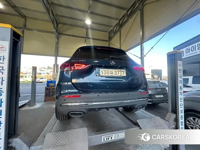 Mercedes-Benz GLA - Class H247 2021 Синий из Кореи, фото 2