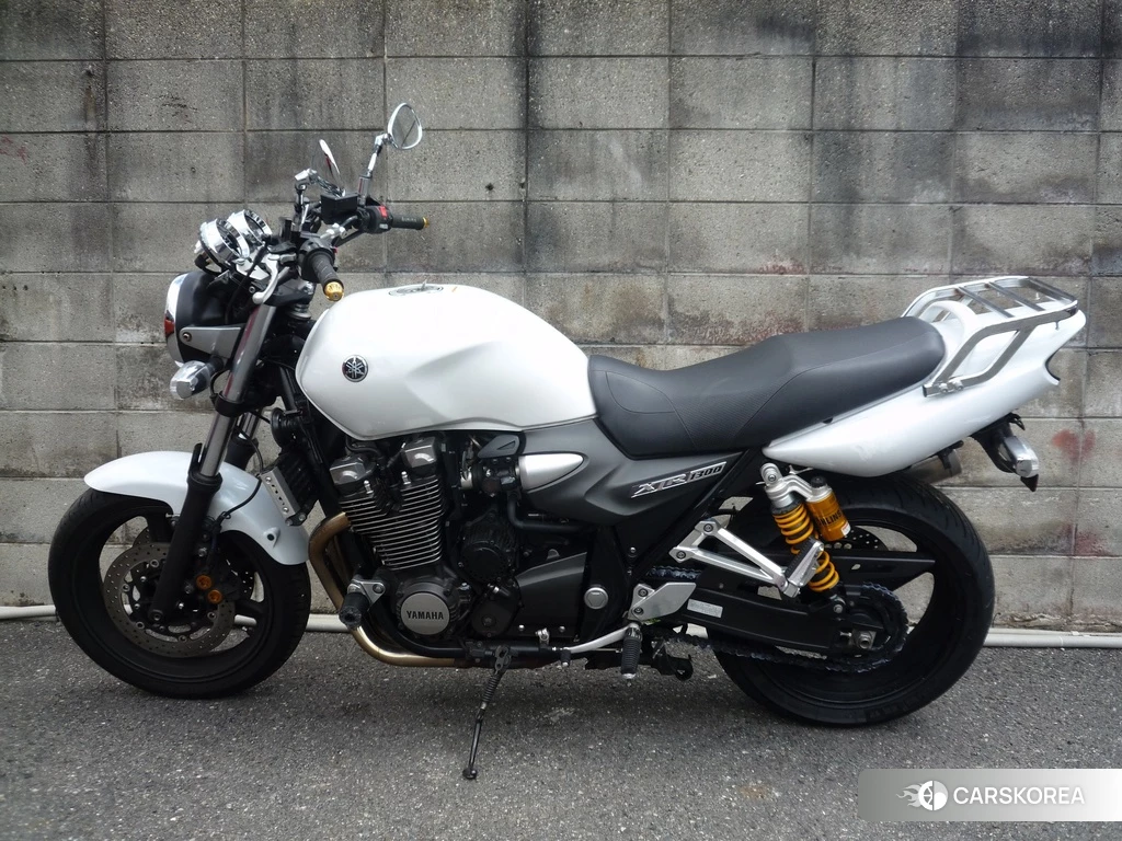 Проданный Yamaha XJR 1300 2014 из Японии, фото 2