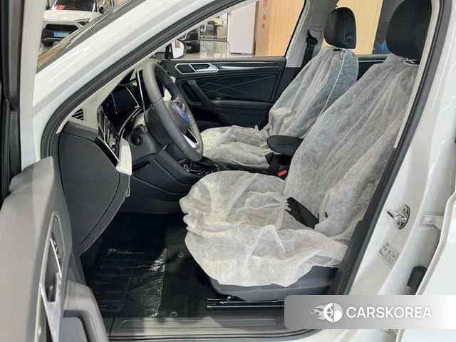 Volkswagen Tiguan L PHEV id 4333656 из Китая 8