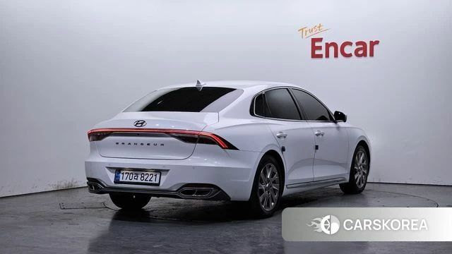 Hyundai The New Grandeur IG Hybrid id 3954653 из Кореи 12