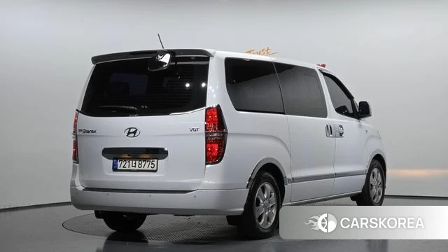 Hyundai The New Grand Starex id 4251348 из Кореи 12