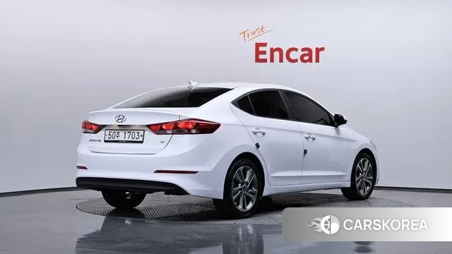 Hyundai Avante AD id 3429341 из Кореи 12