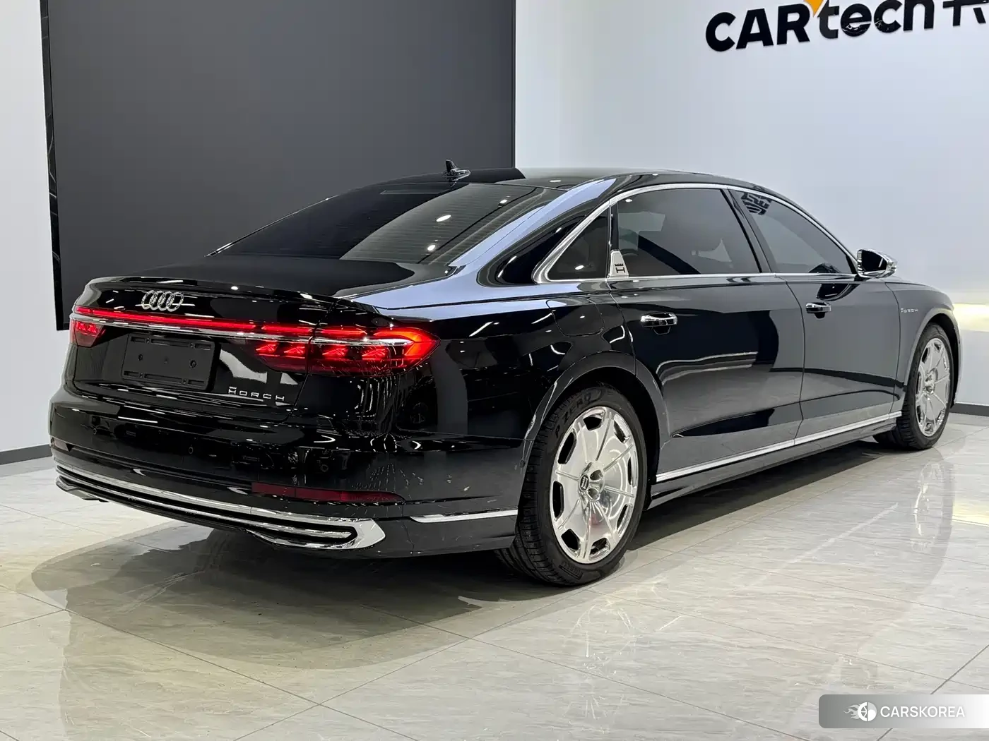 Audi A8 id 4577796 из Китая 12