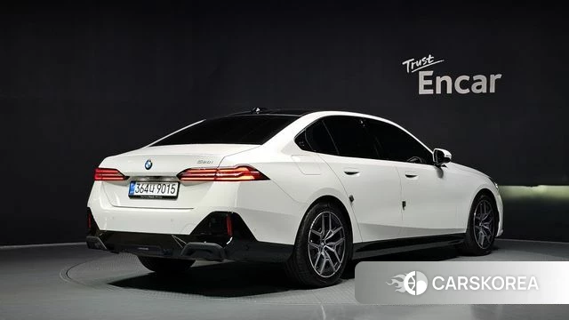 BMW 5 Series (G60) id 4695653 из Кореи 12