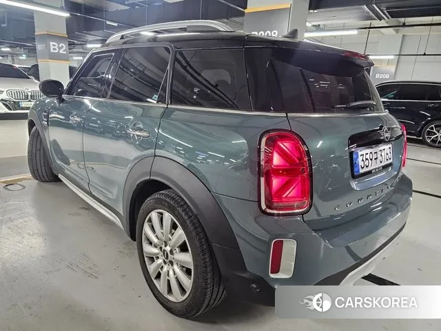 Mini Cooper D Countryman 2022 Темно-зеленый из Кореи, фото 5