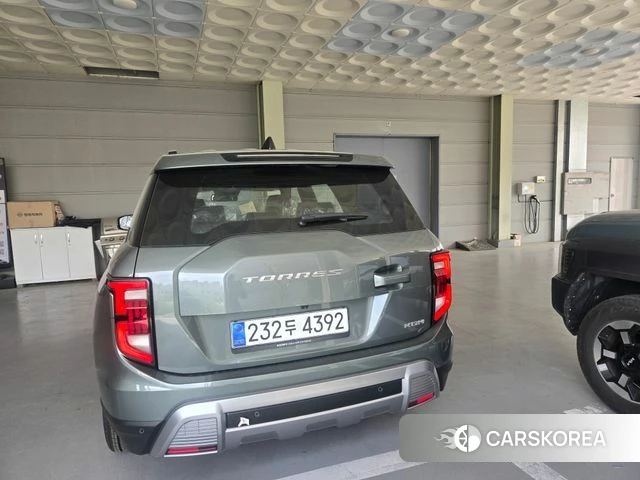 Ssangyong The New Torres 2026 Темно-зеленый из Кореи, фото 2